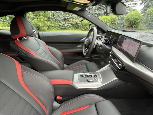 2025 BMW M440i Coupé